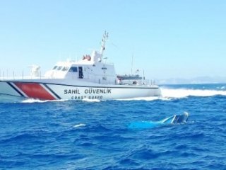 Denizden Kolu Başı Olmayan Ceset Çıktı