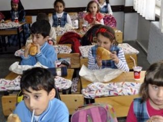 Sınıf Başkanı Oldu 'Döner' Sözünü Tuttu