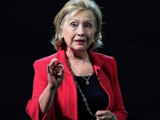 Clinton Adaylığını Açıklayacak!