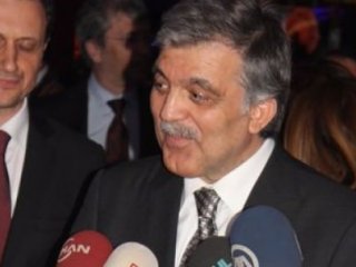 Abdullah Gül'ün Annesi Hastaneye Kaldırıldı