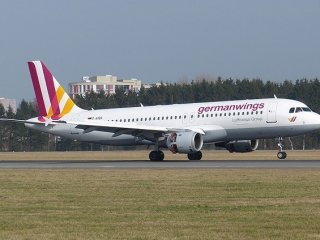 Almanya'da Germanwings Uçağına Bomba İhbarı