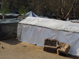 Almanya'da Mülteci Kampına Saldırı