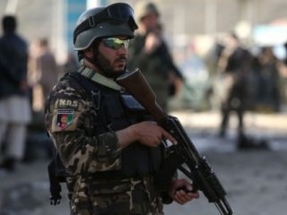 Askeri Kışlaya Baskın