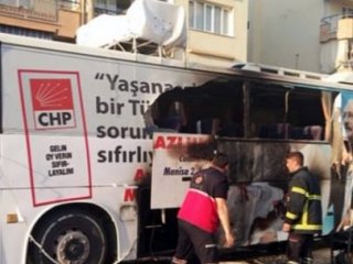 CHP seçim otobüsünde yangın