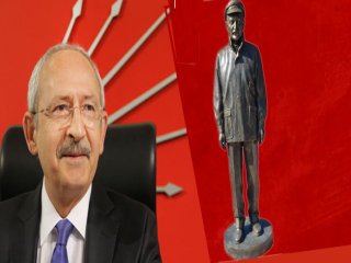 Kılıçdaroğlu Dikili'ye Ecevit Heykeli Dikti!