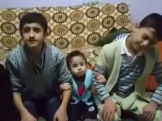 Çocuklar Zikir Çekiyor