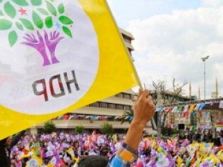 HDP'li Vekilden AP'nin Ermeni Kararına Destek!