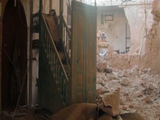 Bomba Yağar Diye Cumaya Gitmiyorlar