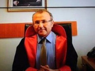 Adliyede Köstebek Şüphesi