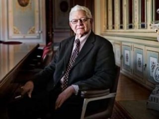 Türkiye'nin Acı Kaybı!Ölüm Haberini Bakan Çavuşoğlu Verdi