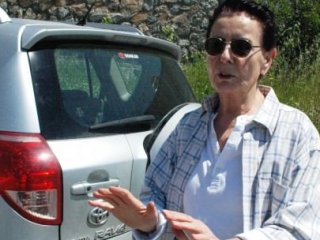 Fatma Girik Trafik Kazası Geçirdi!