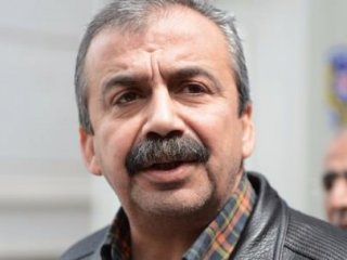 Sırrı'ya Twitter Şoku!