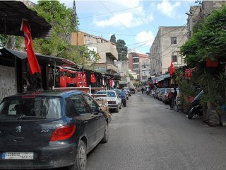 Lübnan'da Ermeni iddialarına Türk bayraklı tepki