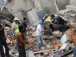 Bir Deprem Daha! Yine Beşik Gibi Sallandı