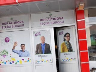 Yalova'da HDP Seçim Bürosuna Silahlı Saldırı