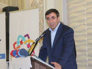"Türkiye'de İki Milyon Muhacir Var"