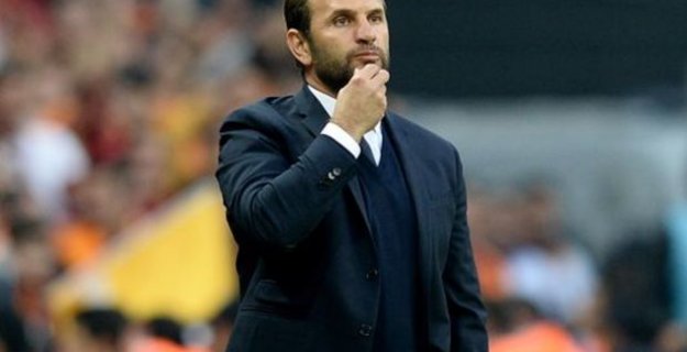 Okan Buruk'tan transfer açıklaması