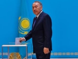 Yüzde 97,7 Oy Alarak Yeniden Başkan Seçildi