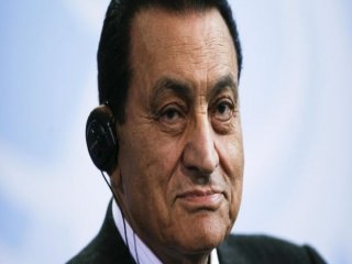 Mübarek: Sisi'ye Güveniyorum Ama...