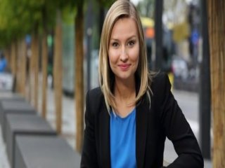 28 Yaşında Parti Lideri Oldu