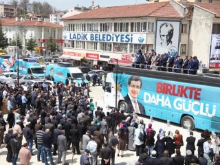 Bakan Miting Yaptı Ama...