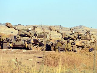 İsrail Ordusu Kuneytra'ya Saldırdı