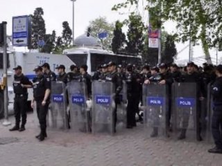 Polis Telsizinde 'Canlı Bomba' Uyarısı