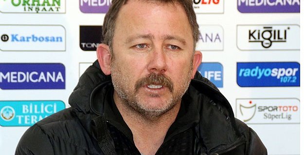 Sergen Yalçın iki Beşiktaşlı futbolcuyu istedi