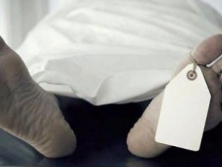 Ölü Annesi İle 2,5 Yıl Aynı Evde Yaşadı