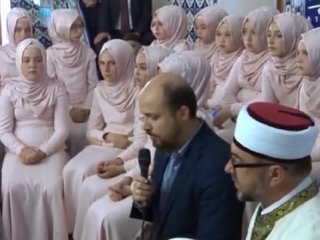 Bilal Erdoğan  Kur'an-ı Kerim Okudu