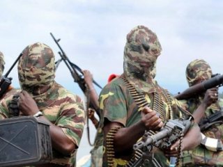 Binlerce Kişi Tahliye Edildi