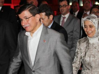 Davutoğlu'ndan sürpriz ziyaret