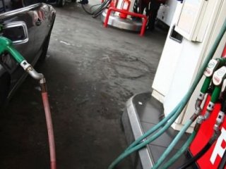 Zam Kapıda! Deponuzu Doldurun