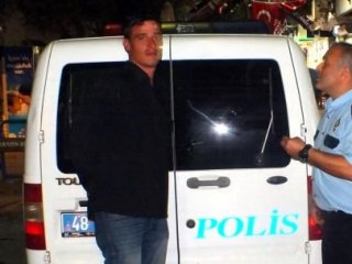 Polisi Şaşırtan İstek: Dayak Yemek İstiyorum