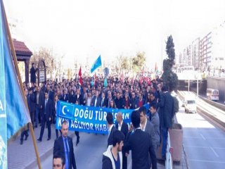 Türkistan İçin Protesto Yürüyüşü