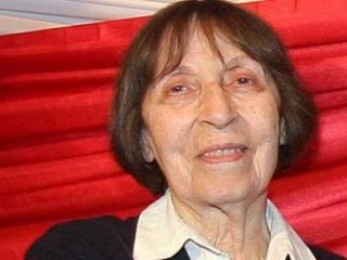 Rahşan Ecevit Yoğun Bakımda