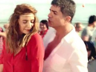 Aşırdıkları Hint Grubun Klibi  Daha Edepli Çıktı!