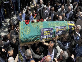 Zeki Alasya Son Yolculuğuna Uğurlandı