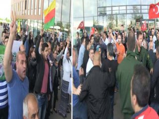 Almanya'da Salon Önünde Gerginlik