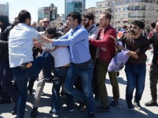 Taksim'de Ferinaz Eylemine Polis Müdahalesi