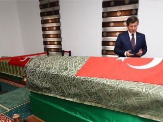 Davutoğlu'ndan Sürpriz Ziyaret!