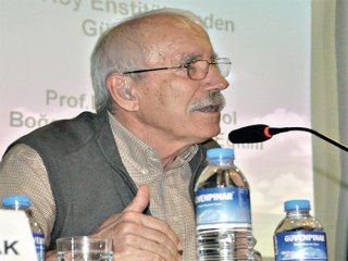 Mimar Sinan'da Skandal Sempozyum