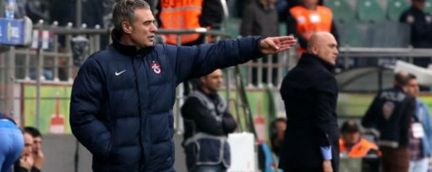 Yanal'dan Kaleci Hakan'a Büyük Övgü