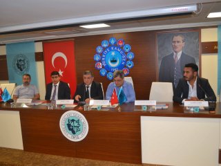 Öğretim Üyesi’nden Teröre Feryat