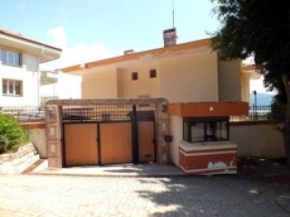 Kenan Evren'in Evine Saldırı