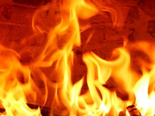 Oğlunun Önünde Yaktılar!