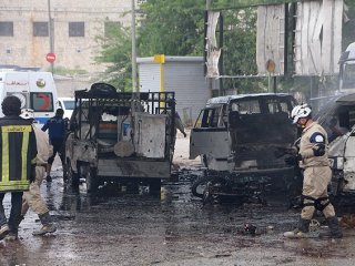 Halep'te Varil Bombasıyla Saldırı