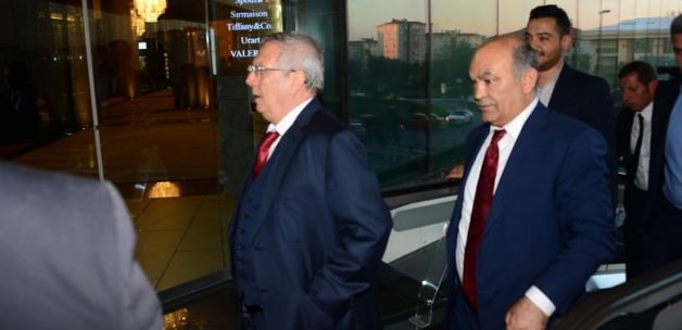 Aziz Yıldırım'a Bir Şok Daha!