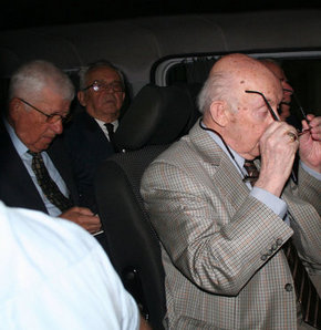 Koman, Orhon ve Alan hakkında yakalama kararı