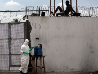 Ebola Kabusu Geri Döndü